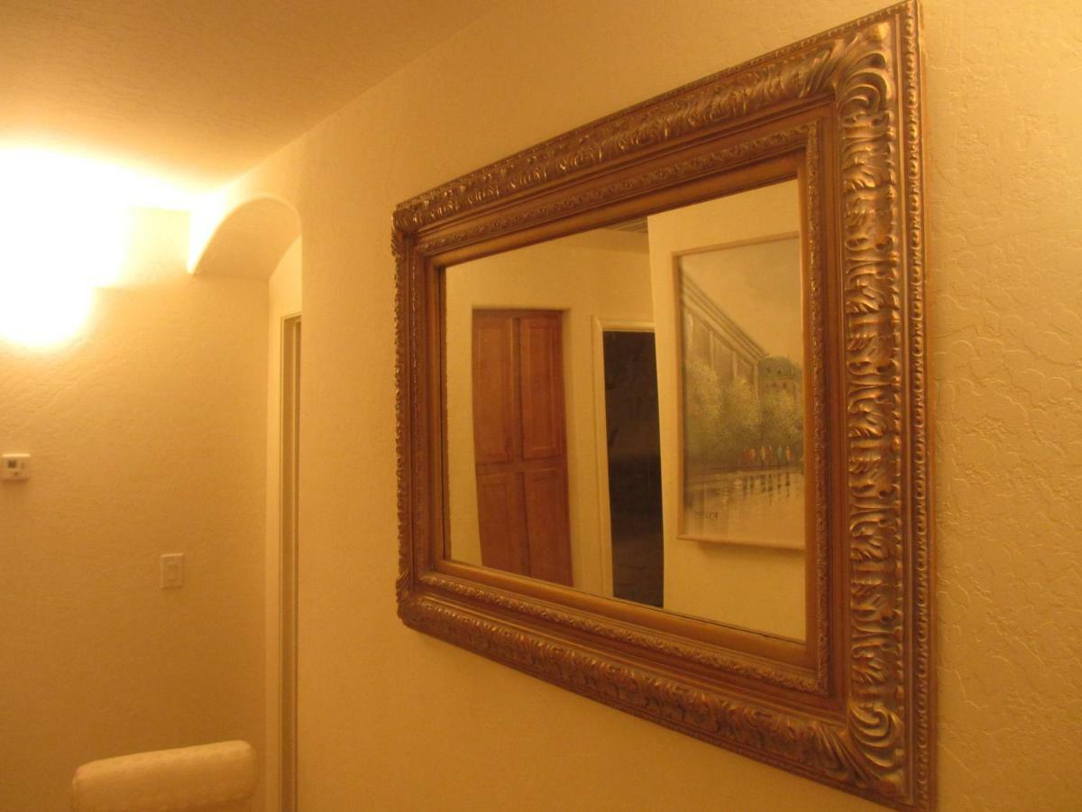 Art Gallery Vacation House Гилберт Экстерьер фото