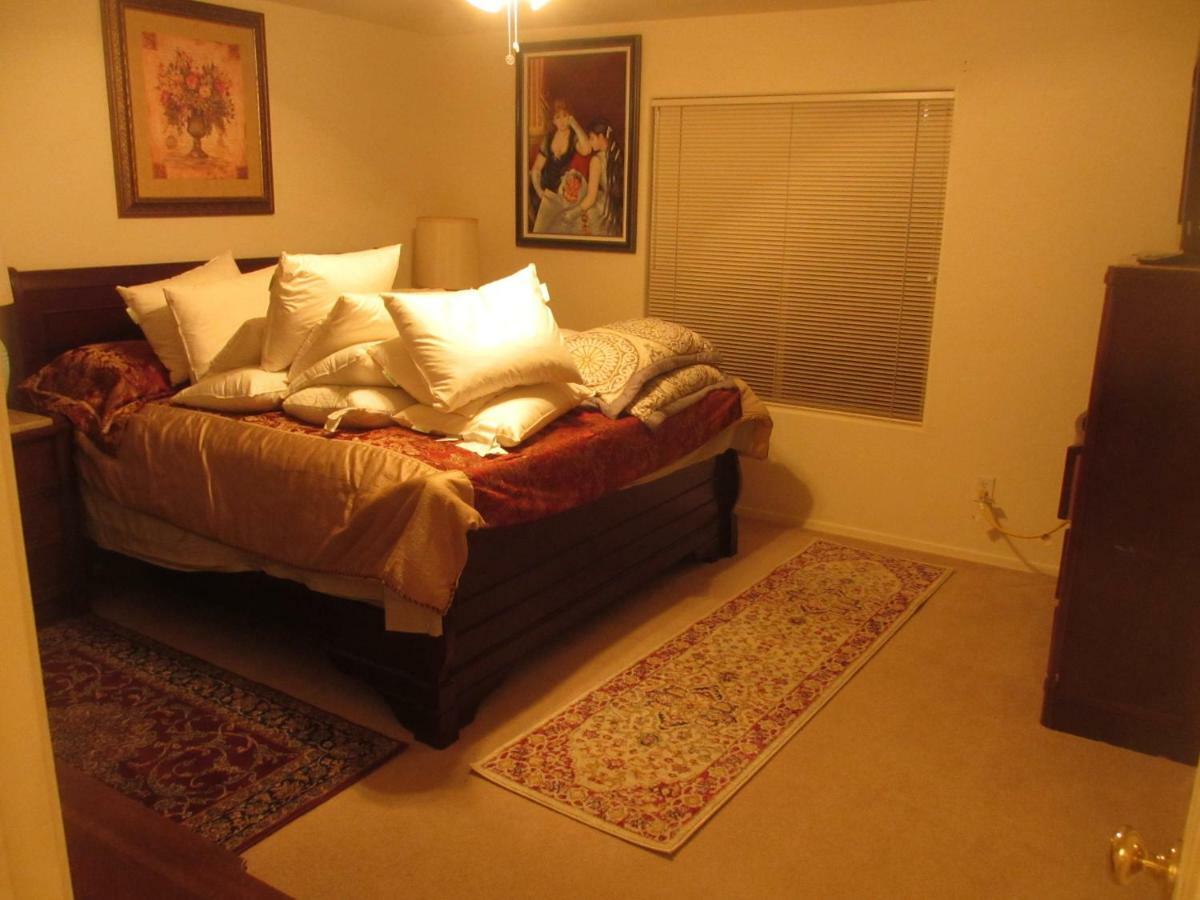 Art Gallery Vacation House Гилберт Экстерьер фото